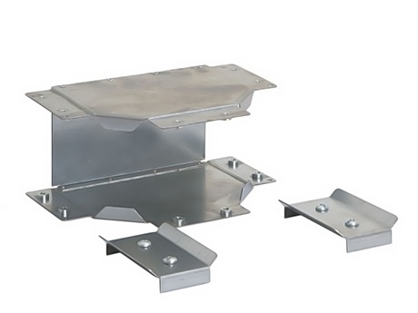 T-bend for cable trunking, 100 x 100 mm, cover between the outlets