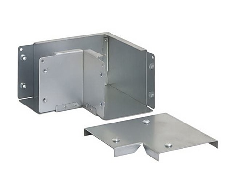 90° angle, cover above the outlets, 100 x 100 mm